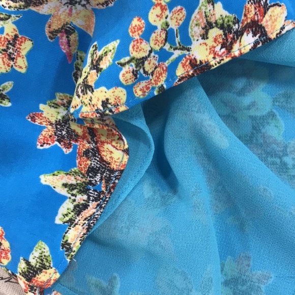 VOOM by Joy Han Bell Sleeve Floral Dress - Picture 2 of 11